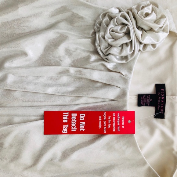 Ivory Pearlized Dress - Picture 4 of 6